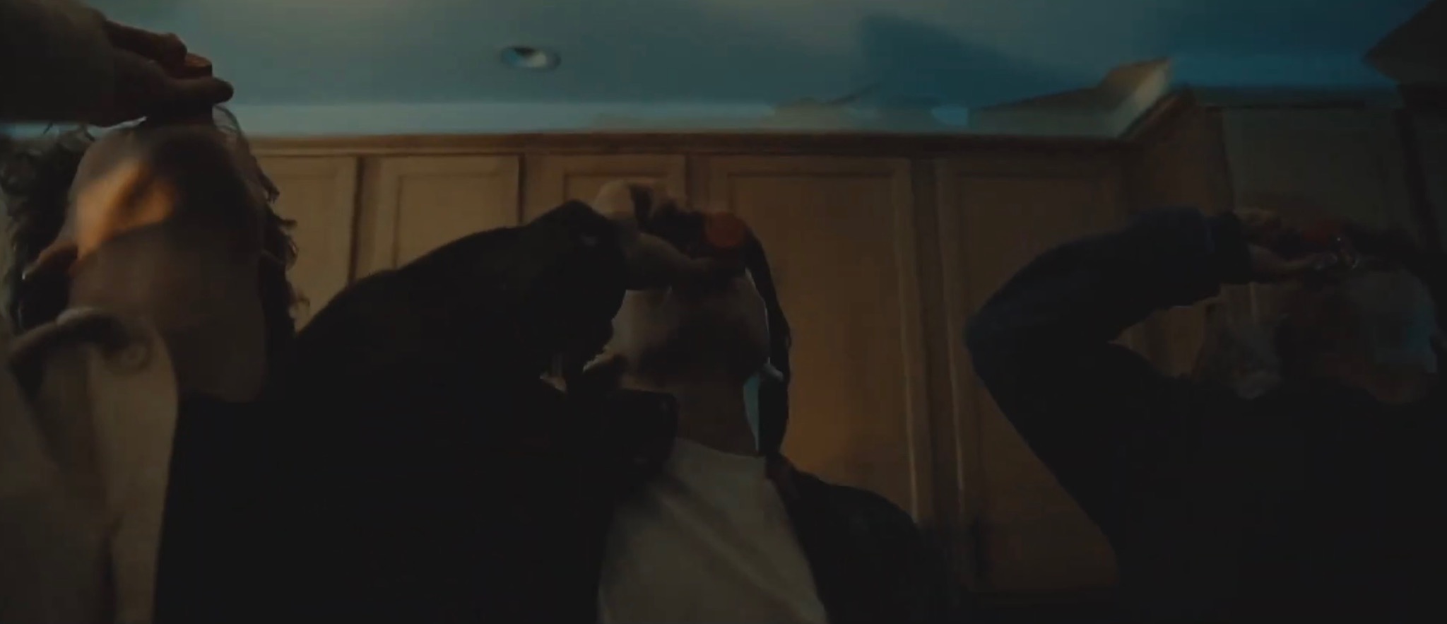 Off My Shoulders film still